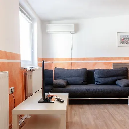 Konukevi Pension Klingenstr. 23 Leipzig